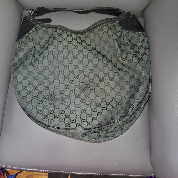 Large Cloth Hunter Green Gucci Hobo - Picture 3 of 12